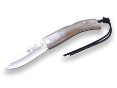 joker-iberica-folding-knife-bull-horn-scales-75-cm-blade-length